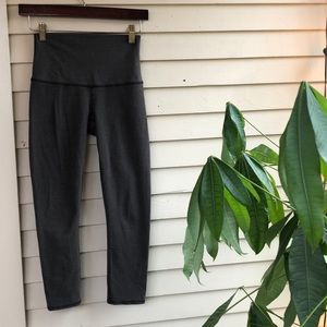 Lululemon Capri leggings